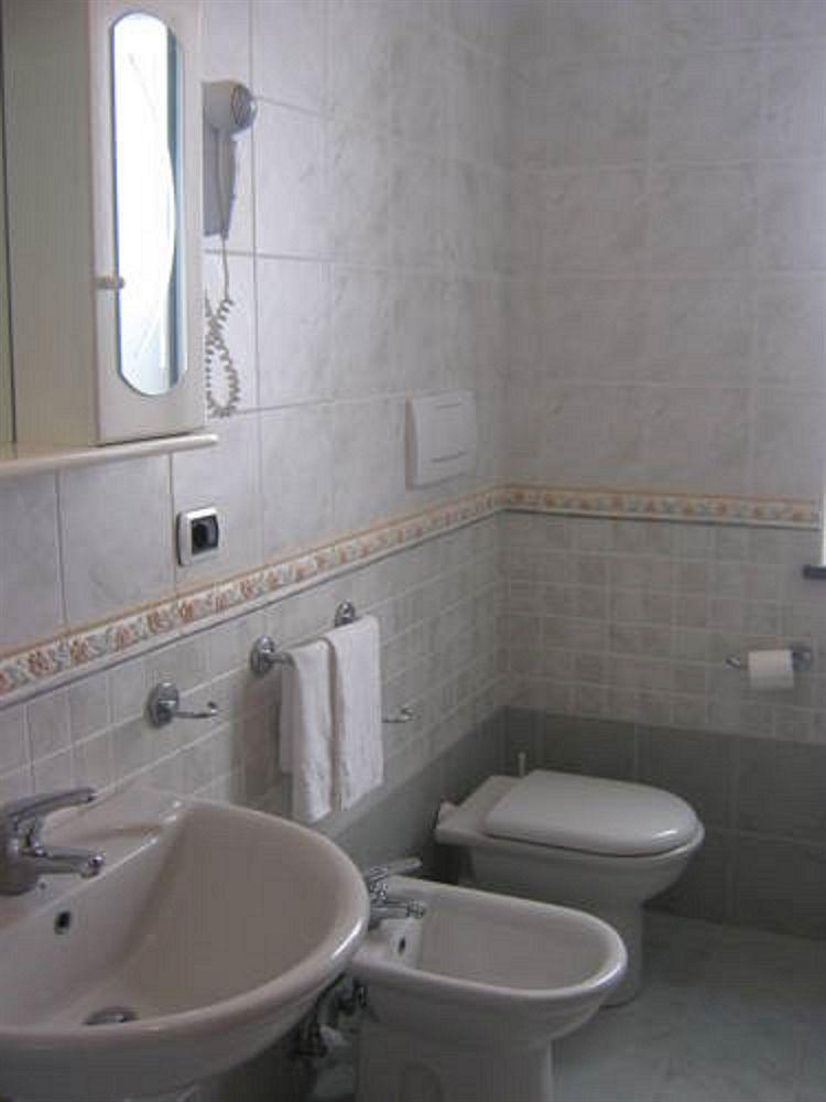 Hotel Villa Fumerie Forio di Ischia Екстериор снимка
